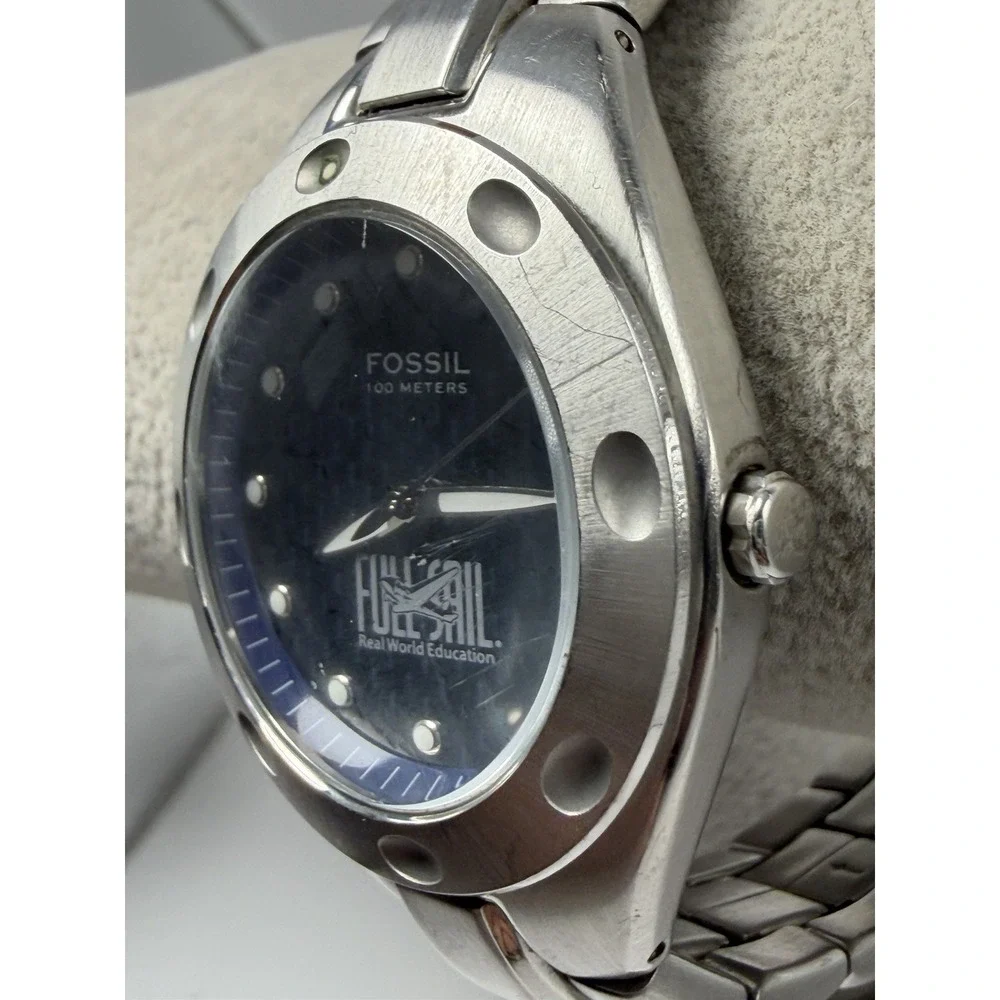 Fossil it has